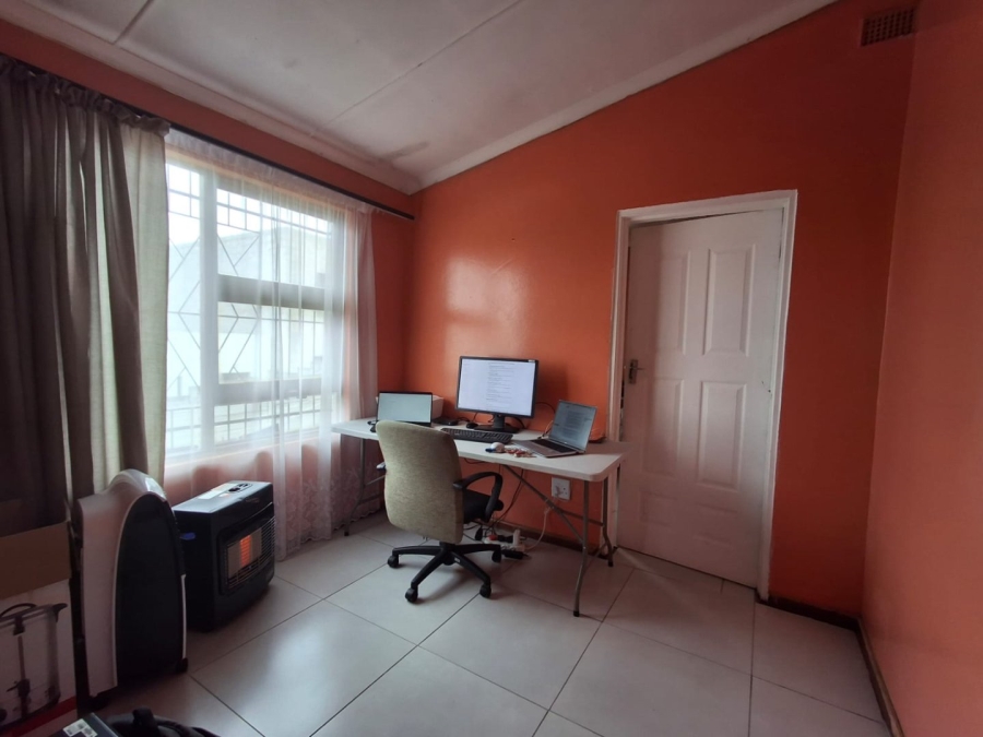 3 Bedroom Property for Sale in Mdantsane Nu 17 Eastern Cape
